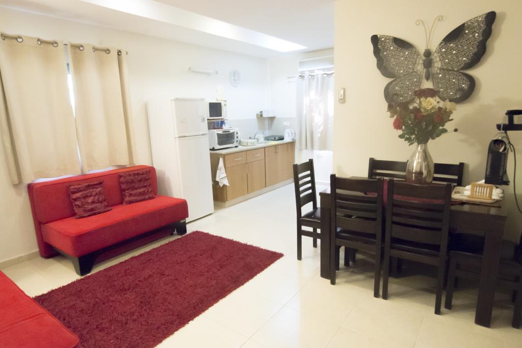 Elimelech Bapardes Villa Sheʼar Yashuv Exteriör bild