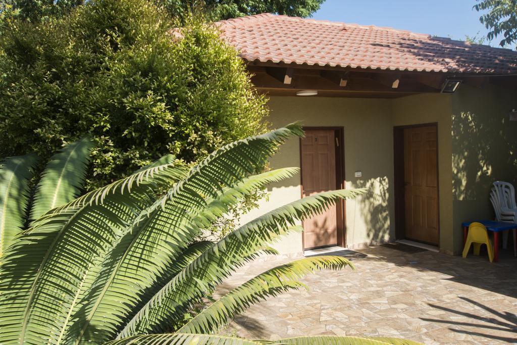 Elimelech Bapardes Villa Sheʼar Yashuv Exteriör bild